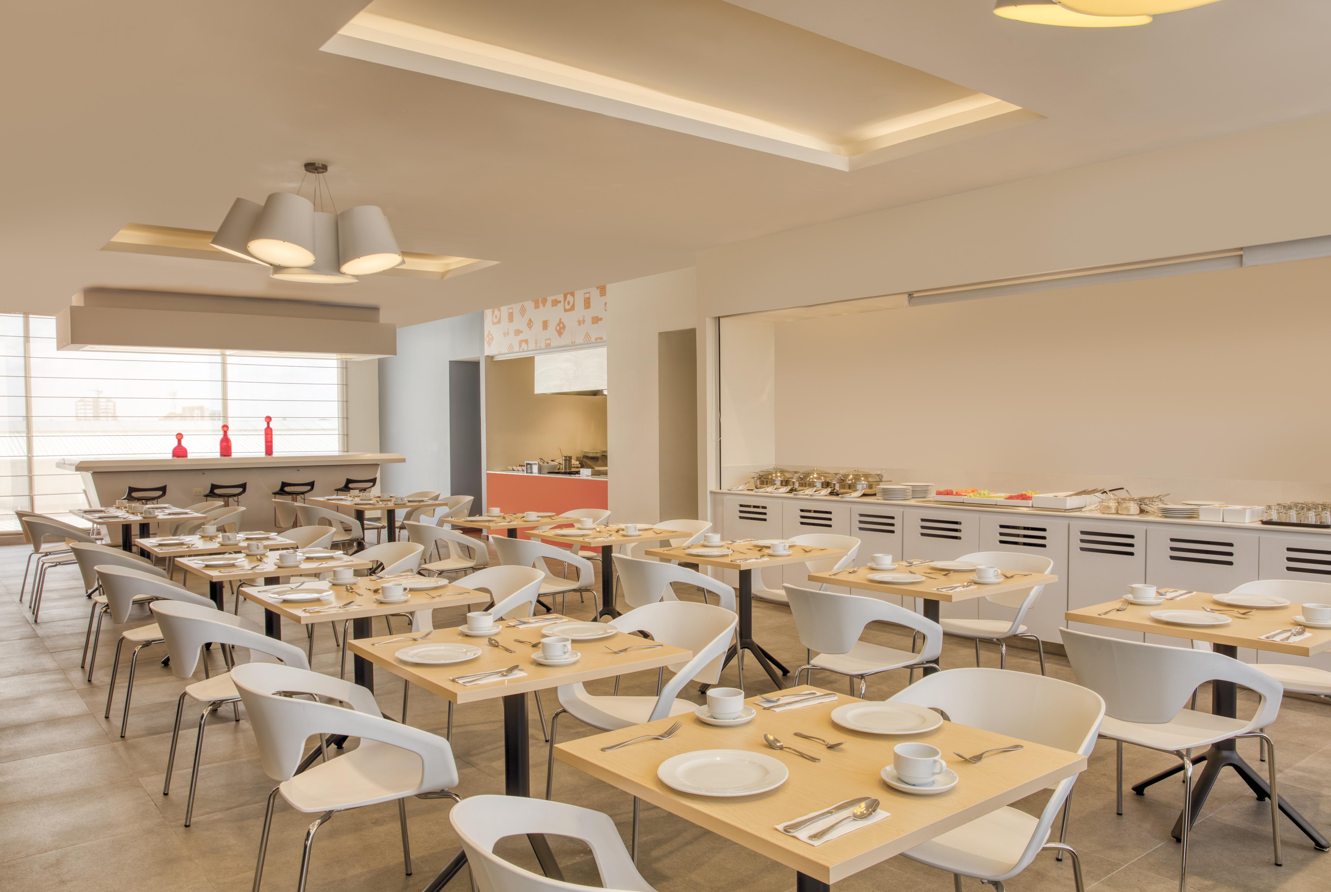 Fiesta Inn Express Puebla Explanada ภายนอก รูปภาพ