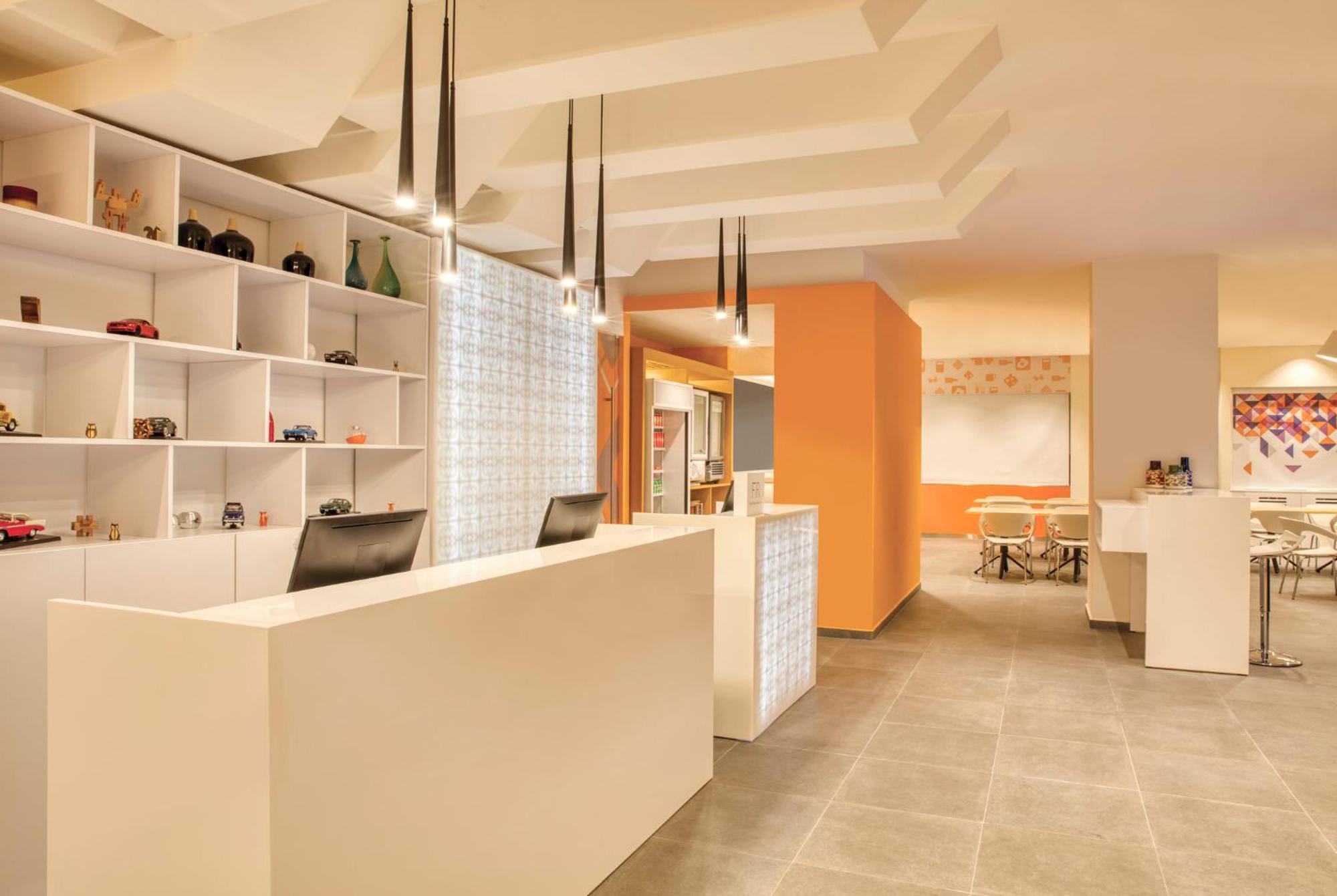 Fiesta Inn Express Puebla Explanada ภายนอก รูปภาพ